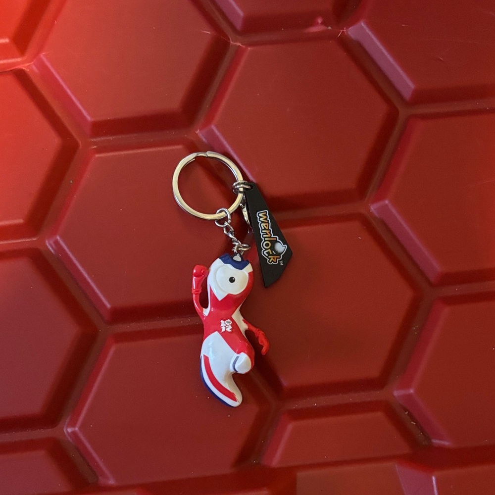 2012 London Olympics Mascot Red and‎ White Keychain with Wenlock Tag